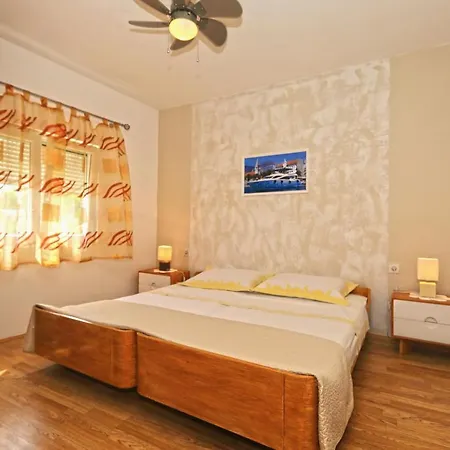 Apartments By The Sea Cove Zarace - Dubovica, Hvar - 8778 Apartment *