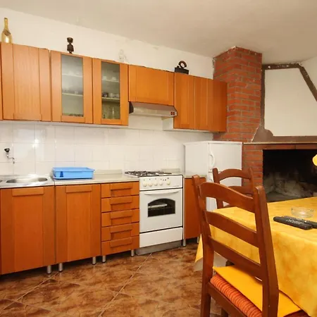 Apartment Apartments By The Sea Cove Zarace - Dubovica, Hvar - 8778 *