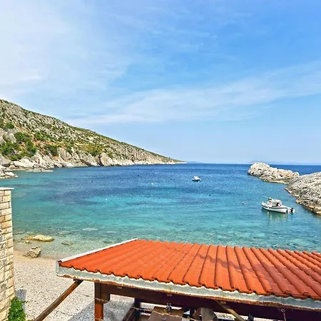 Apartments By The Sea Cove Zarace - Dubovica, Hvar - 8778 *