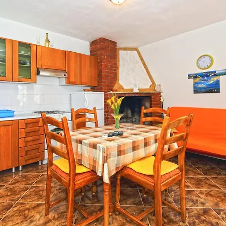 Apartments By The Sea Cove Zarace - Dubovica, Hvar - 8778 Apartment Zarace
