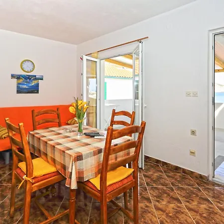 Apartments By The Sea Cove Zarace - Dubovica, Hvar - 8778 * Zarace
