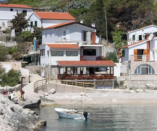 דירה By The Sea Cove Zarace, Hvar - 8778 Zarače